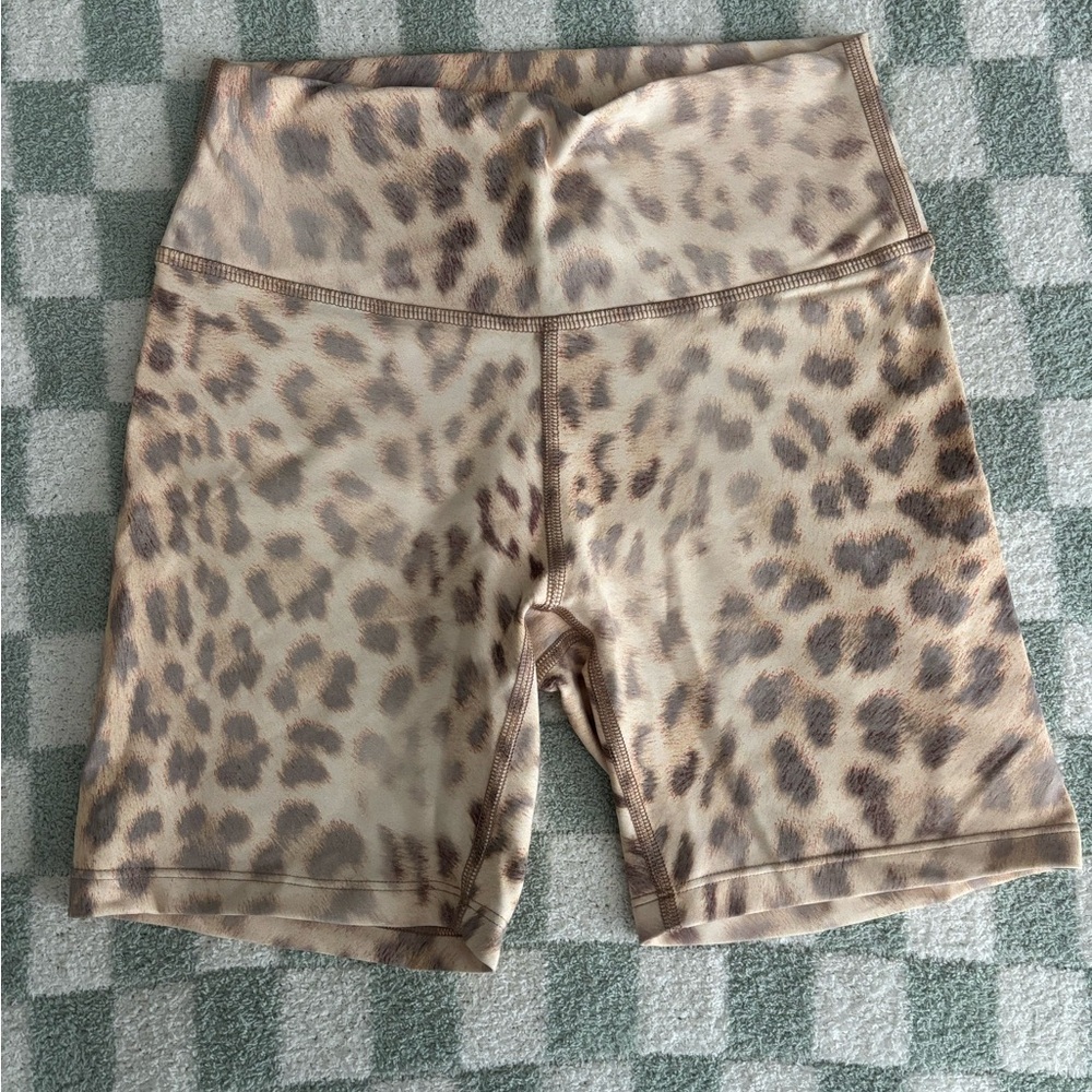 Leopard Print skatie bikers